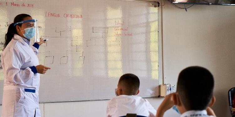 Regreso a clases presenciales, en manos de la Corte. Regreso a clases presenciales