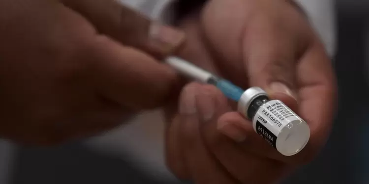 Coronavirus en Colombia - vacunación