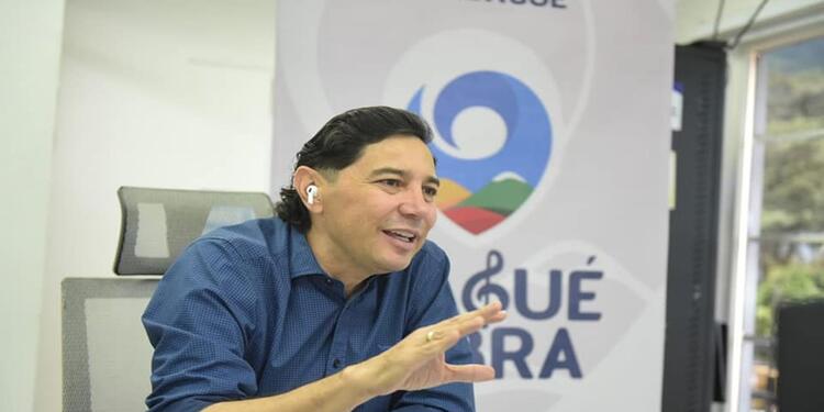 Alcalde Andres Fabian Hurtado
