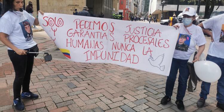 Protesta de familiares de exmilitares detenidos en Haití