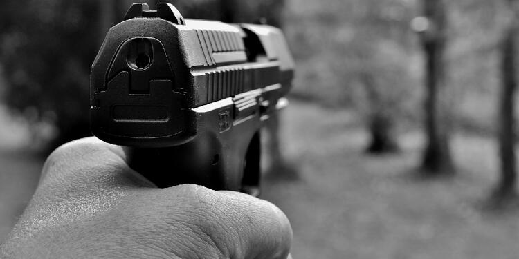 Pistola