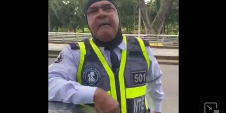 AGENTE DE TRÁNSITO AGENTE DE TRÁNSITO