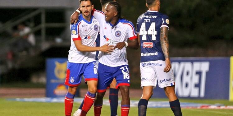 Hugo Rodallega marcó los 4 goles con los que el Bahía ganó. Hugo Rodallega