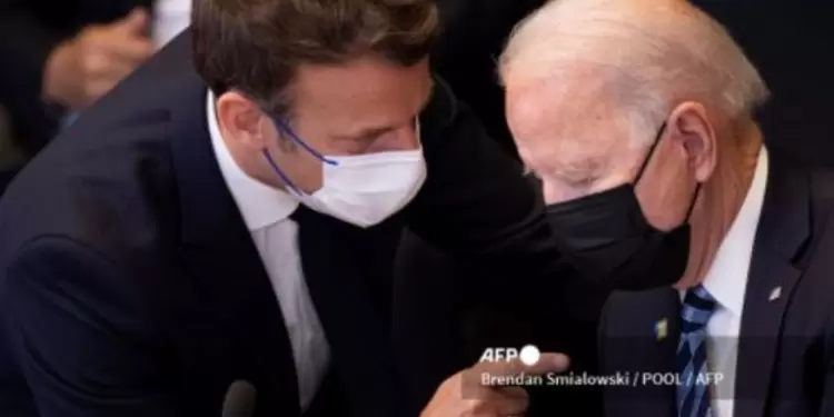 Emmanuel Macron y Joe Biden
