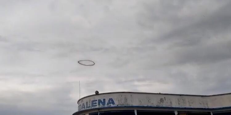Extraña figura en forma de anillo sobre la Refinería de Barrancabermeja