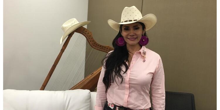 Senadora Amanda Rocío González Senadora Amanda Rocío González