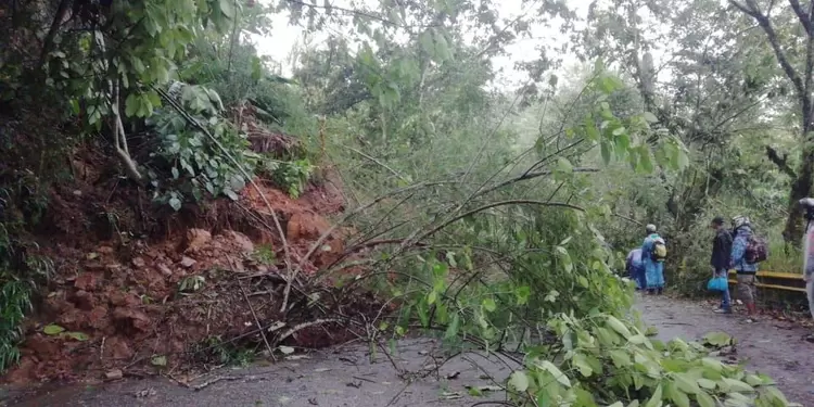 Derrumbes ocasionados por las fuertes lluvias en Antioquia.