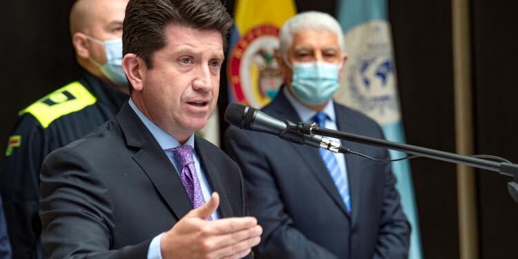 Ministro de defensa Diego Molano