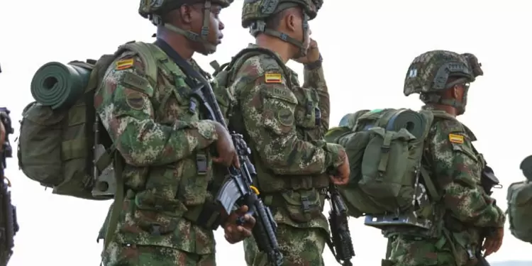 Soldados Ejército