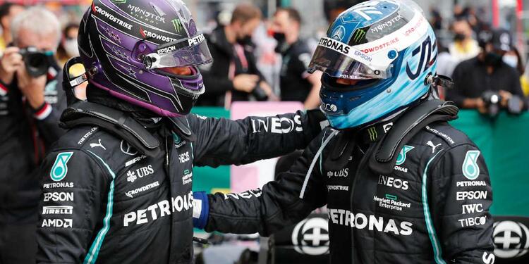 Hamilton y Bottas en el Gran Premio de Turquía de F1