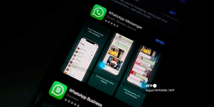 Aplicación de WhatsApp para Android Descarda de WhatsApp en un teléfono