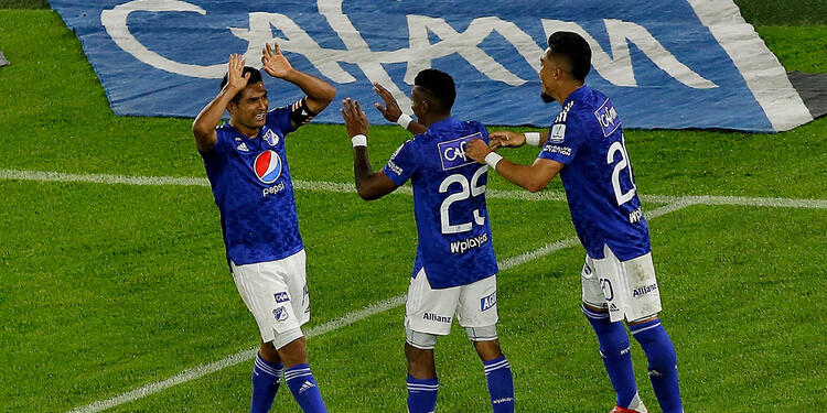 Millonarios en el Campin Jugadores de Millonarios en la cancha