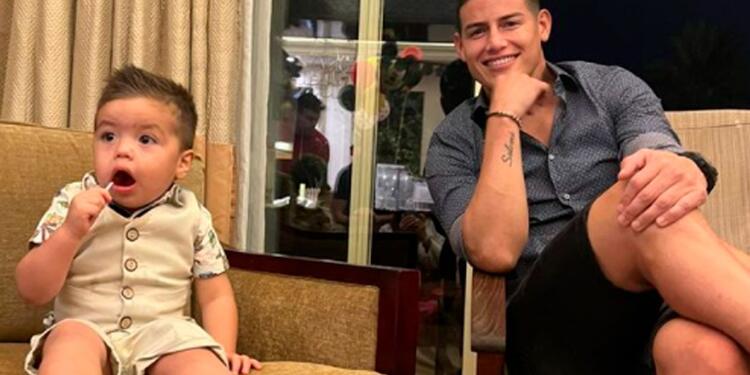 James Rodríguez y su hijo