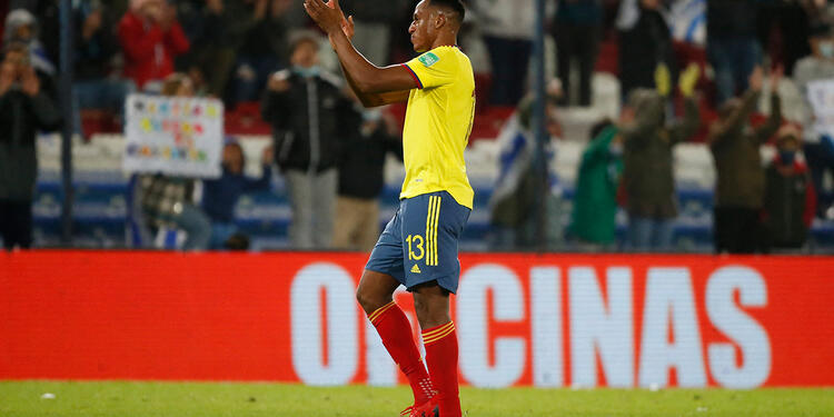 Yerry Mina juega con la Selección Colombia en Eliminatorias Yerry Mina juega con la Selección Colombia