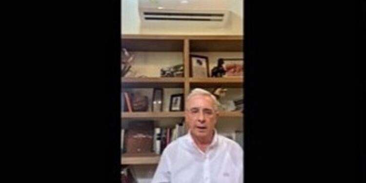Álvaro Uribe Álvaro Uribe