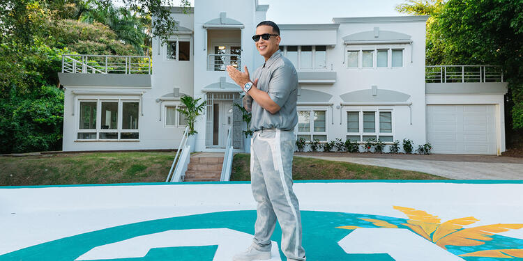 Daddy Yankee ofrece su casa en Airbnb Daddy Yankee en su casa
