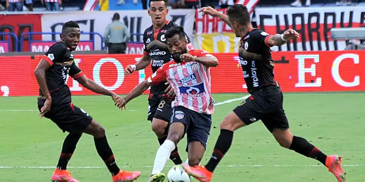 Junior - Pasto