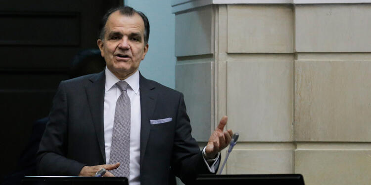 Óscar Iván Zuluaga, candidato presidencial del uribismo Óscar Iván Zuluaga, nuevamente es candidato presidencial del uribismo