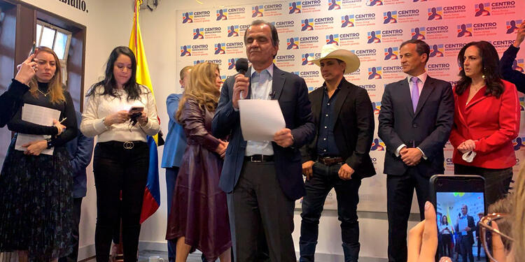 Óscar Iván Zuluaga, candidato presidencial del uribismo Óscar Iván Zuluaga, candidato presidencial del Centro Democrático
