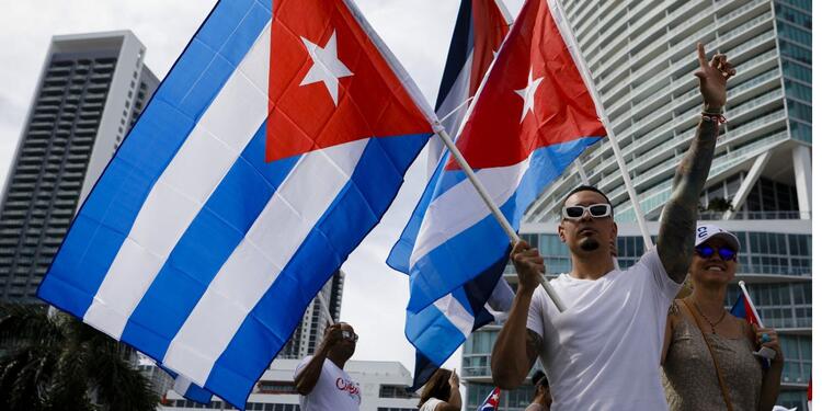 Protesta de cubanos en Miami contra el gobierno de Cuba