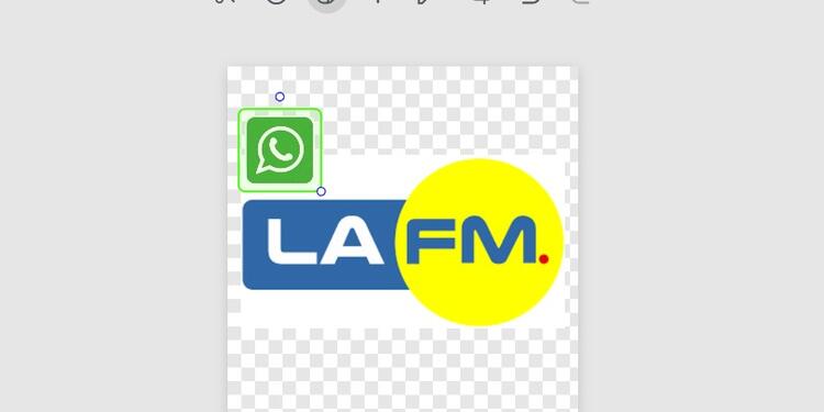 Captura de pantalla WhatsApp La FM sticker