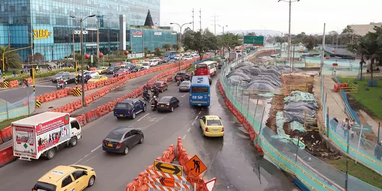 Cierre de puente de Avenida 68 con calle 26
