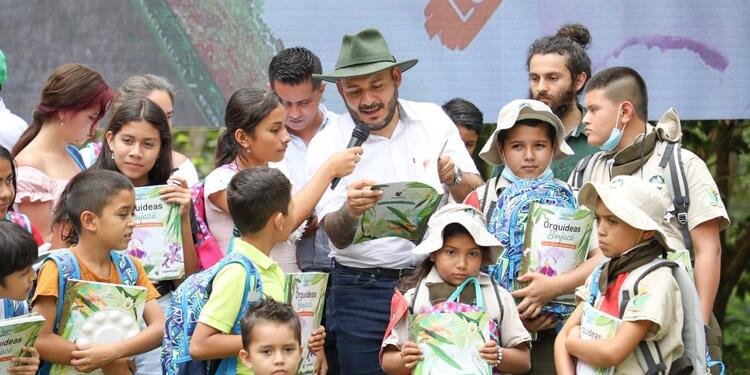 registros de orquídeas Corpoboyacá revela seis nuevos registros de orquídeas para la región y entrega 20 mil cartillas