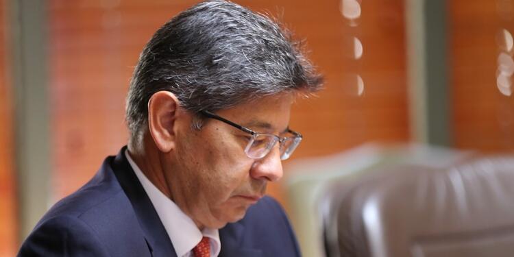 Magistrado Alejandro Linares Magistrado Alejandro Linares causó molestia en la Corte Constitucional