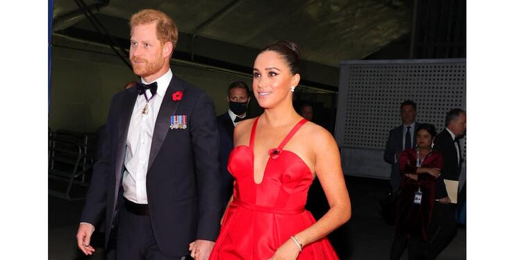Meghan Markle y el príncipe Harry asisten al Intrepid Museum