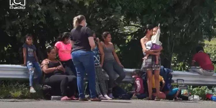 Migrantes venezolanos en Colombia Migrantes venezolanos recorren las carreteras de Colombia