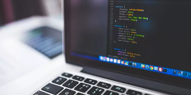 Desarrollo de software Desarrollo de software mediante programación de código