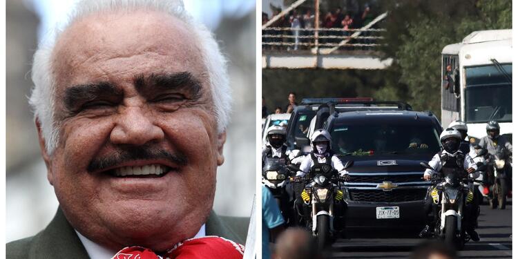 Carro fúnebre con Vicente Fernández Carro fúnebre traslada cuerpo de Vicente Fernández