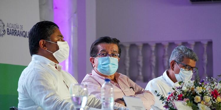 Ministro de Salud, Fernando Ruíz