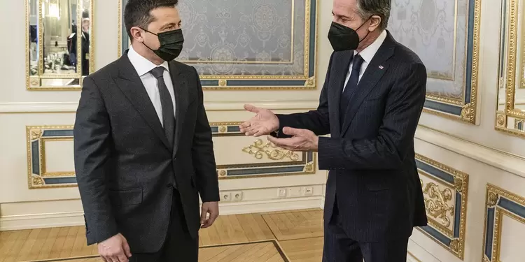 Antony Blinken y Volodimir Zelensky