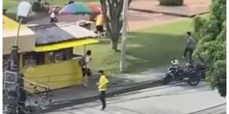 Hinchas del Pereira peleando con América Hinchas del Pereira peleando con América