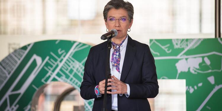 Claudia López presentando el POT
