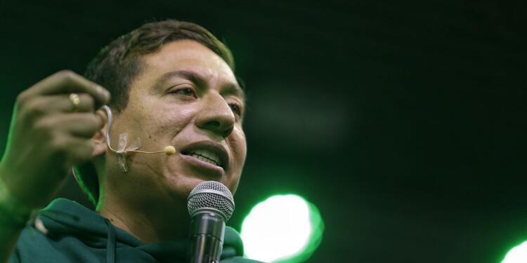Carlos Amaya Carlos Amaya, precandidato de la Coalición Centro Esperanza