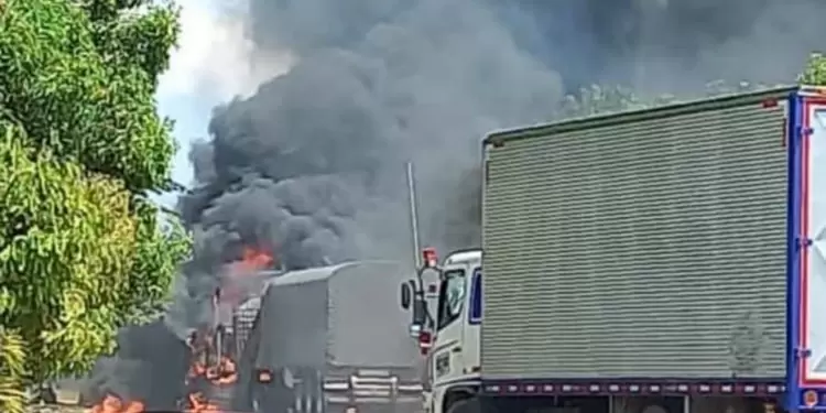 Incendian camión en el Cesar