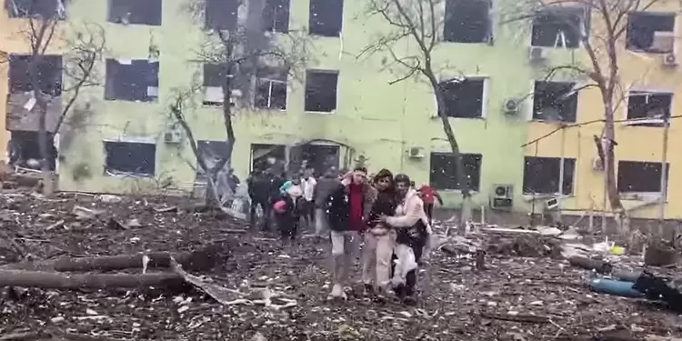 Hospital infantil de Mariúpol, bombardeado por los rusos