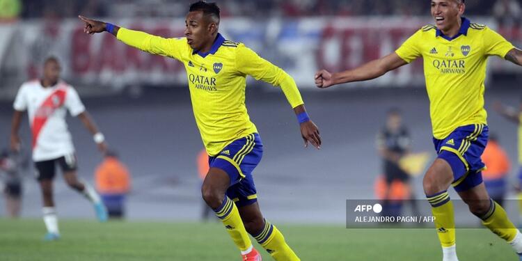 Sebastián Villa, Boca Juniors