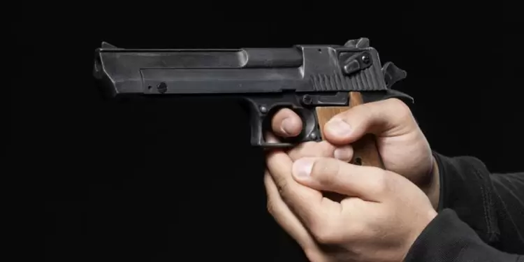 Al parecer los cuerpos presentan heridas pro arma de fuego.