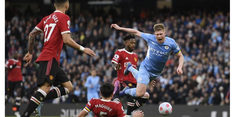Manchester City vs Manchester United Manchester City goleó a Manchester United