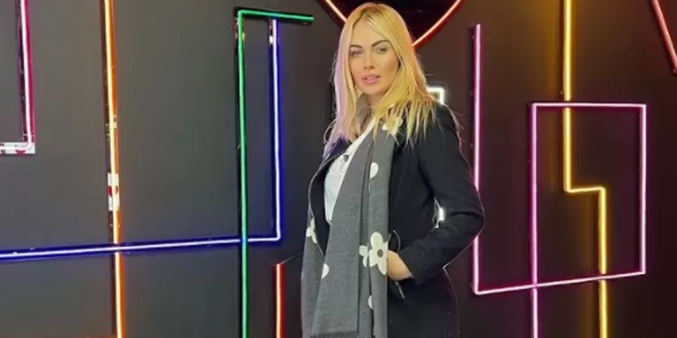 Sara Uribe