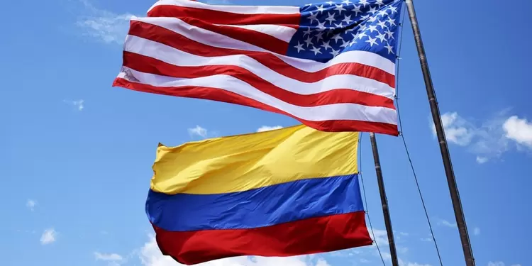 Bandera de Colombia y Estados Unidos Bandera de Colombia y Estados Unidos