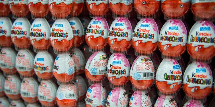 Huevos Kinder de chocolate Huevos Kinder de chocolate