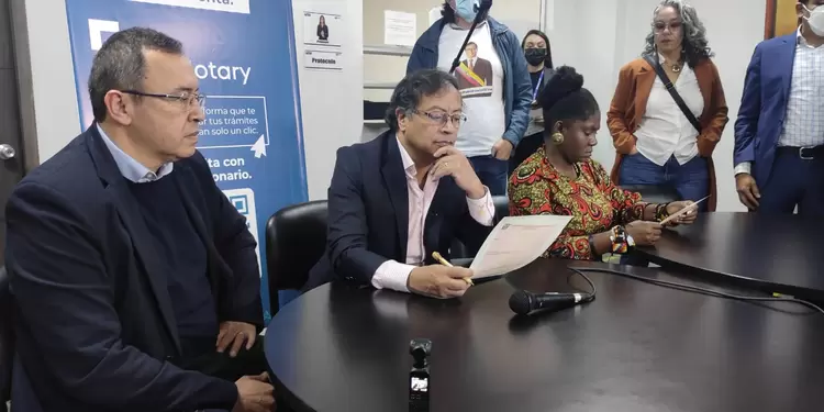 Gustavo Petro y Francia Márquez