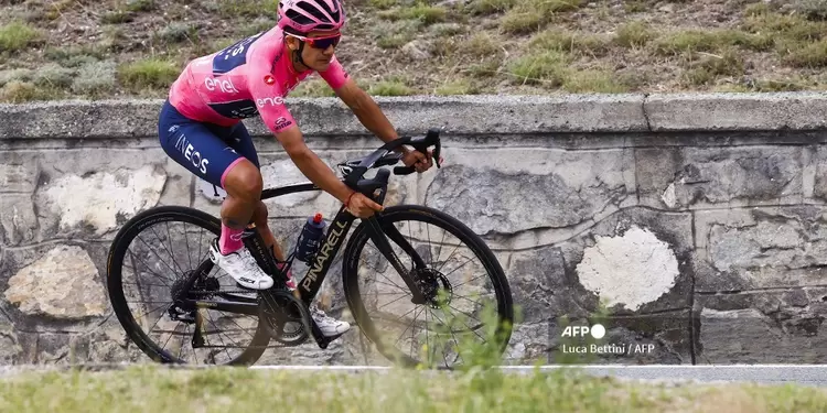Richard Carapaz, Giro de Italia