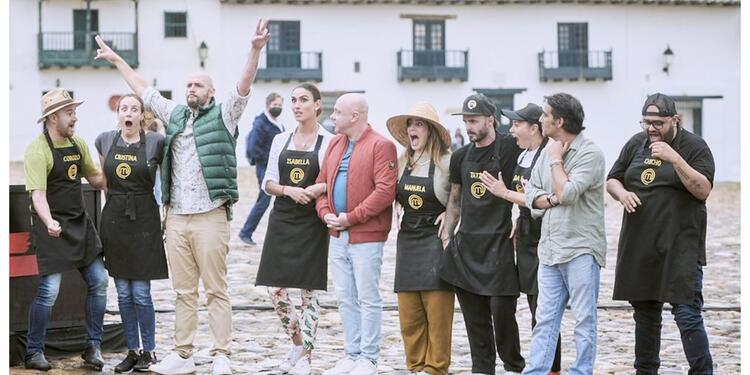 Corozo se quitó el delantal negro en MasterChef Corozo se quitó el delantal negro en MasterChef