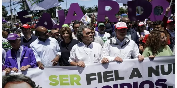 Sergio Fajardo en campaña Sergio Fajardo en campaña presidencial 2022