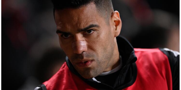 Falcao Falcao fue suplente en partido del Rayo Vallecano